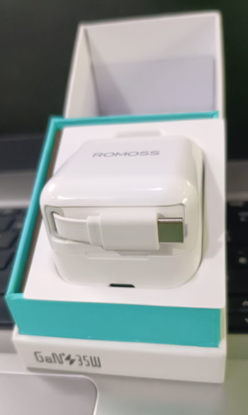 ROMOSS AC35MA 35W GaN USB-C Fast Charging Power Adapter